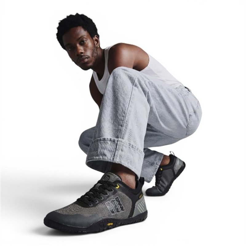 Mustang free Vibram negro