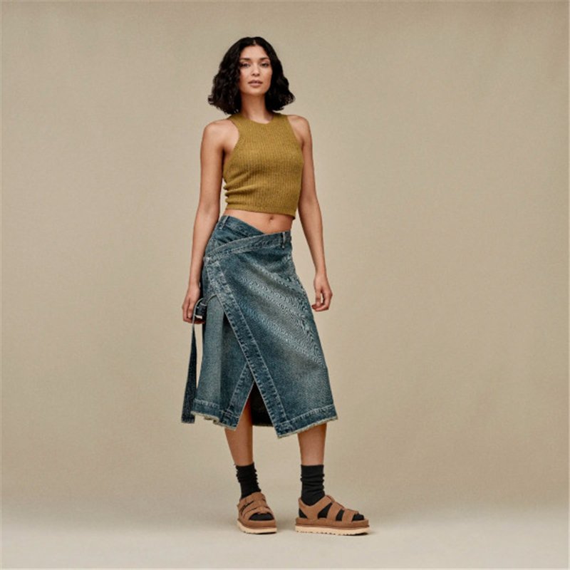 Ugg Goldenstar Strap Chestnut