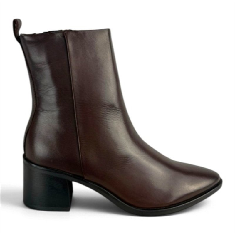 Lolas botin