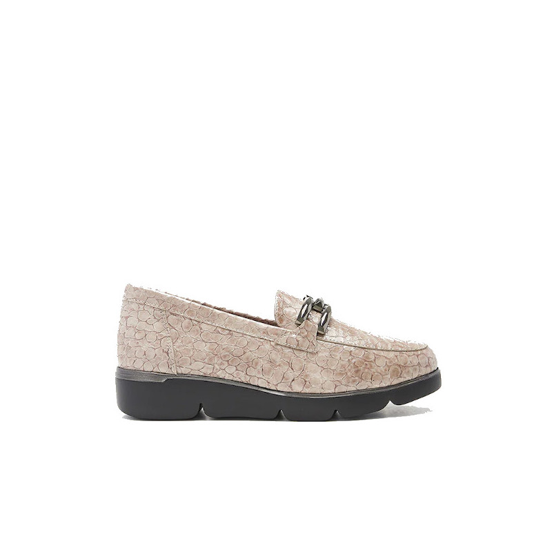 24hrs Mocasin Charol Coco Beige