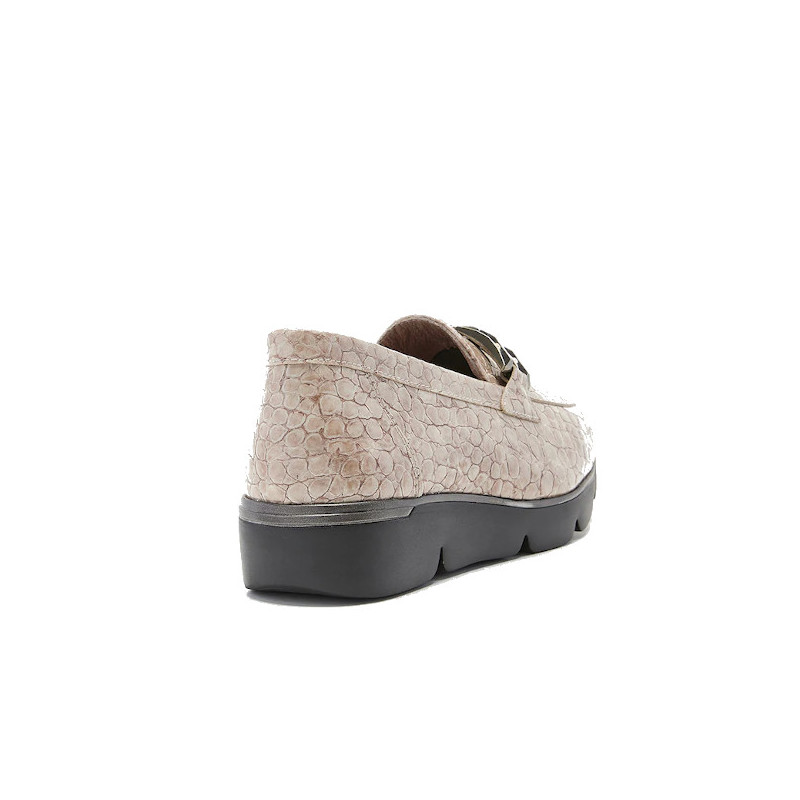 24hrs Mocasin Charol Coco Beige