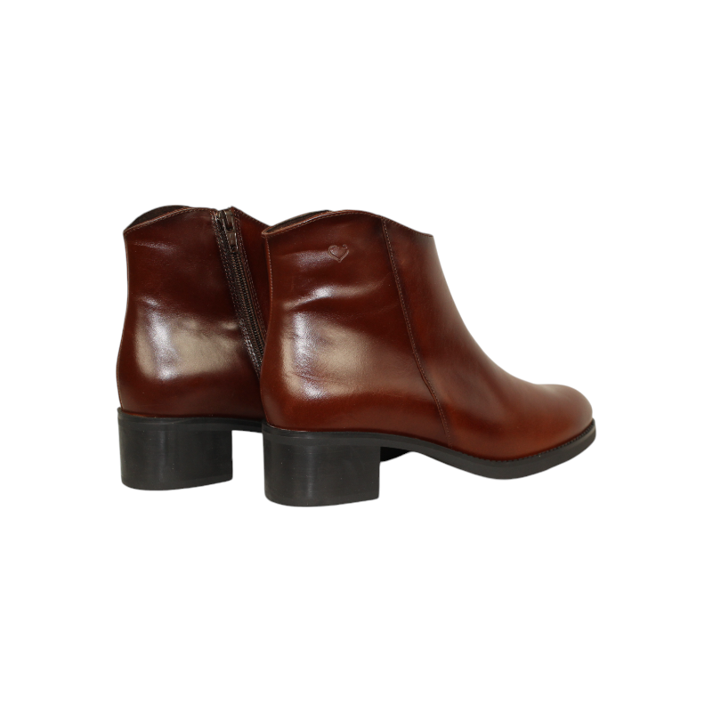 Desiree Krim 1 Cuero