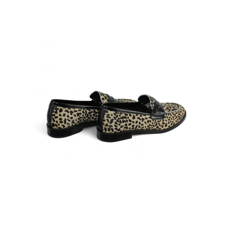 zapato mocasin piso flexible piel print leopardo modelo xela