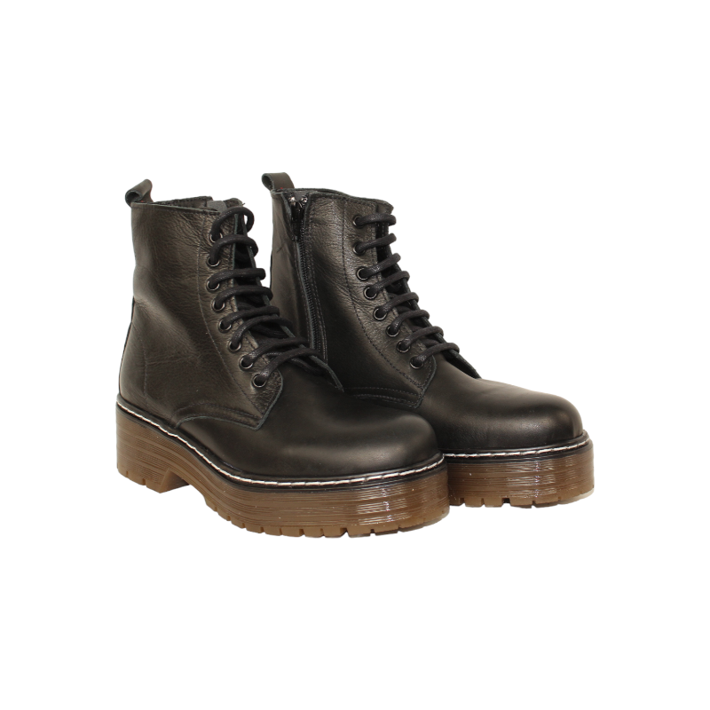 bota tipo militar con piso doble