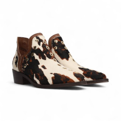 botin cowboy con remaches piel print animal  linea cecile