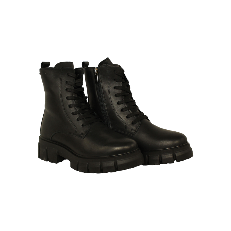 botin cordon piso track con menbrana goretex