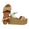 sandalia con cuña forrada y piel combinada fabicada en españa