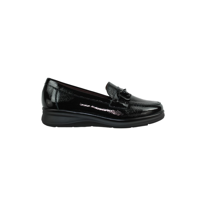 mocasin piso goma con aplique piel charol