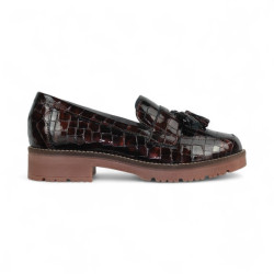 mocasin con fleco piel charol grabada efecto coco
