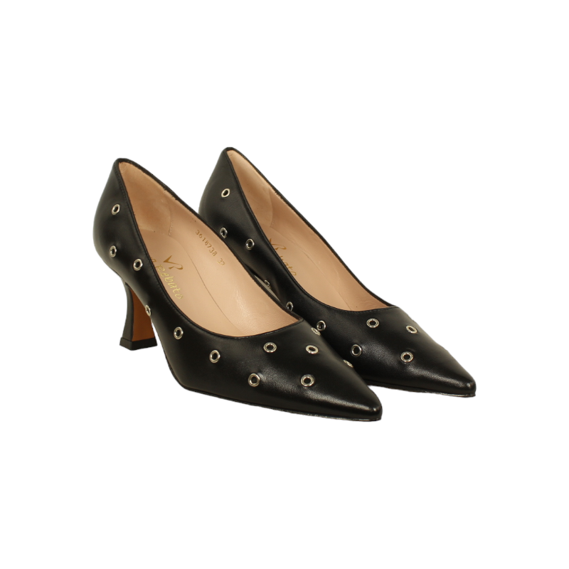 salon tacon 7 cm con ojetes