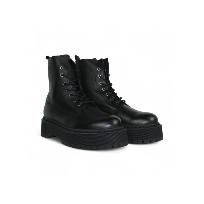 bota tipo militar modelo groopie