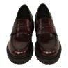 mocasin piso track piel brillo