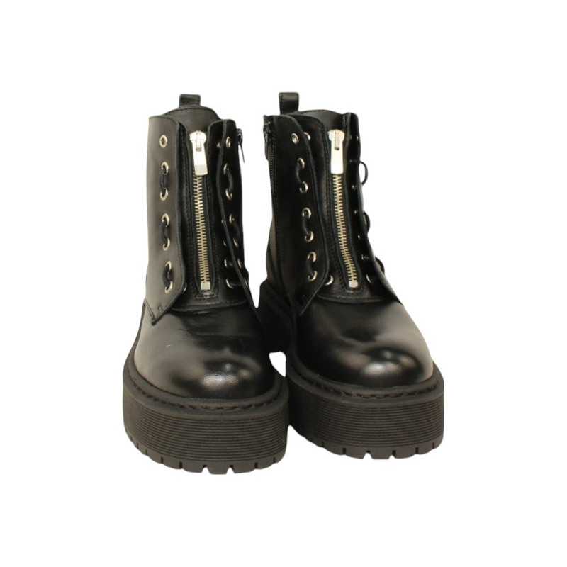 Moneka Step Zipper