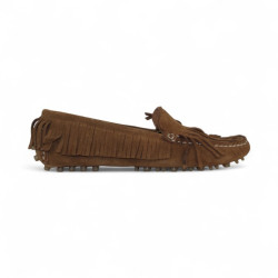 mocasin con cosido manual y flecos