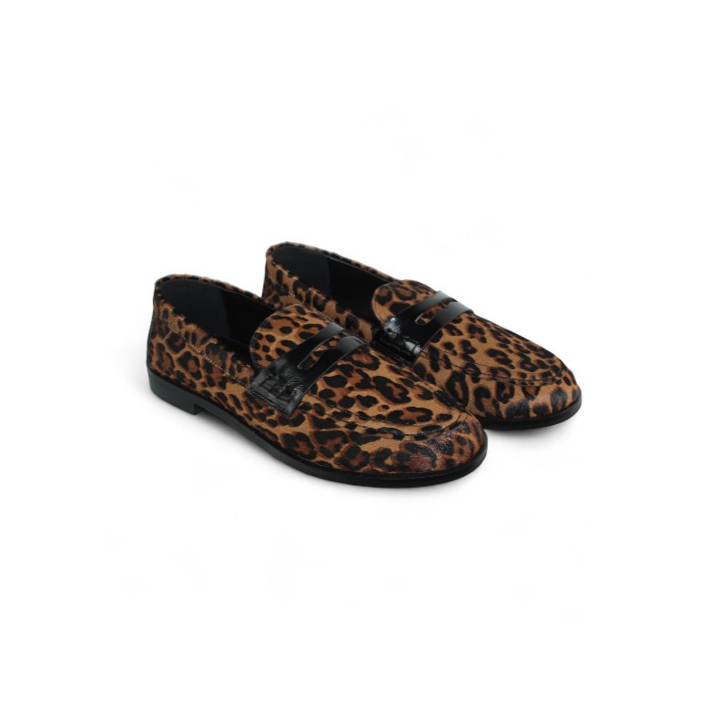 mocasin piel print leo