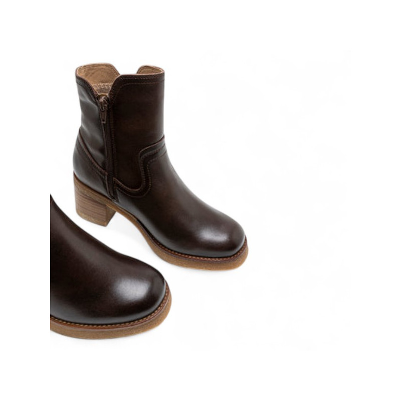 Molly botin tacon suela piso crepelina