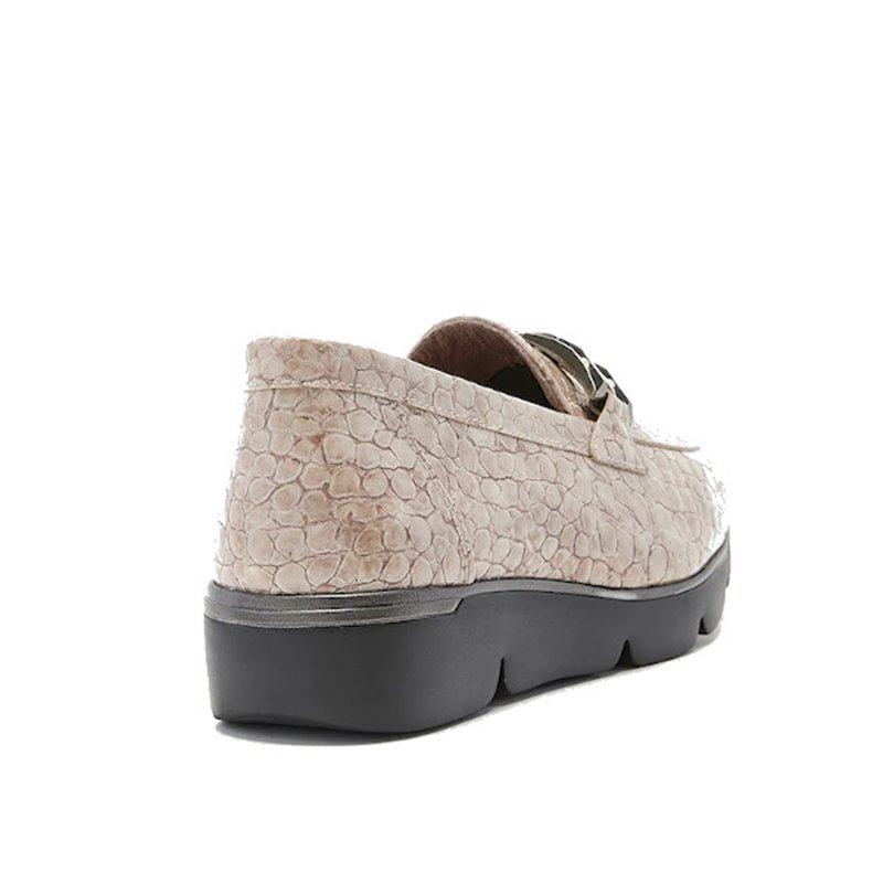 24hrs Mocasin Charol Coco Beige