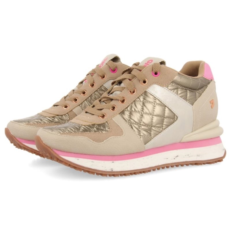 zapato casual con cuña interna y plantilla memory foam modelo stockem