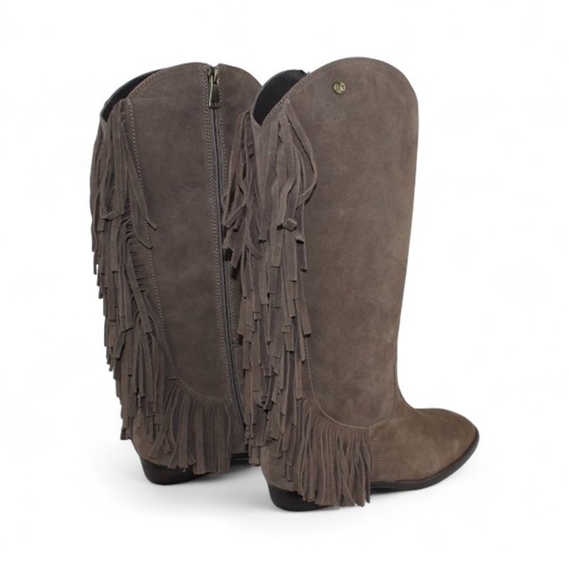 bota cowboy con flecos