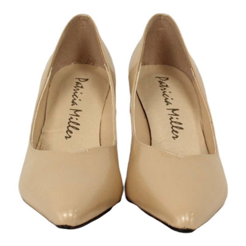 salon con tacon fino de 7.5 cm y piso patin goma flexible piel charol fabricado en españa