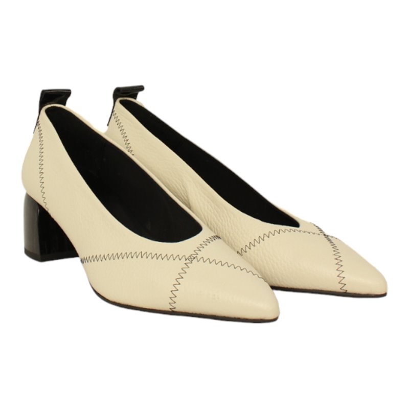 salon con corte pespuntes