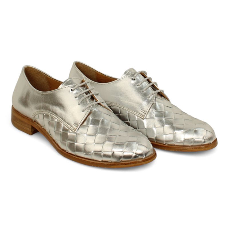 zapato masculino trenzado manual piel metalizada