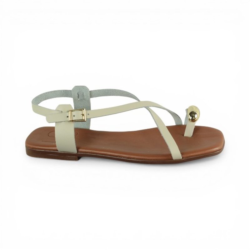 Lolas sandalia plana anillo