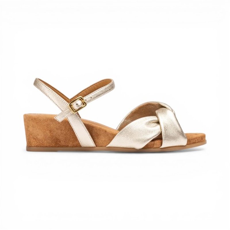 Unisa Badesi platino