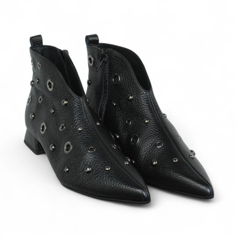 botin tacon 4cm con ojetes incrustados