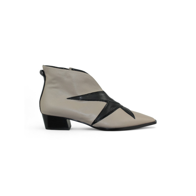 botin con piez estrella