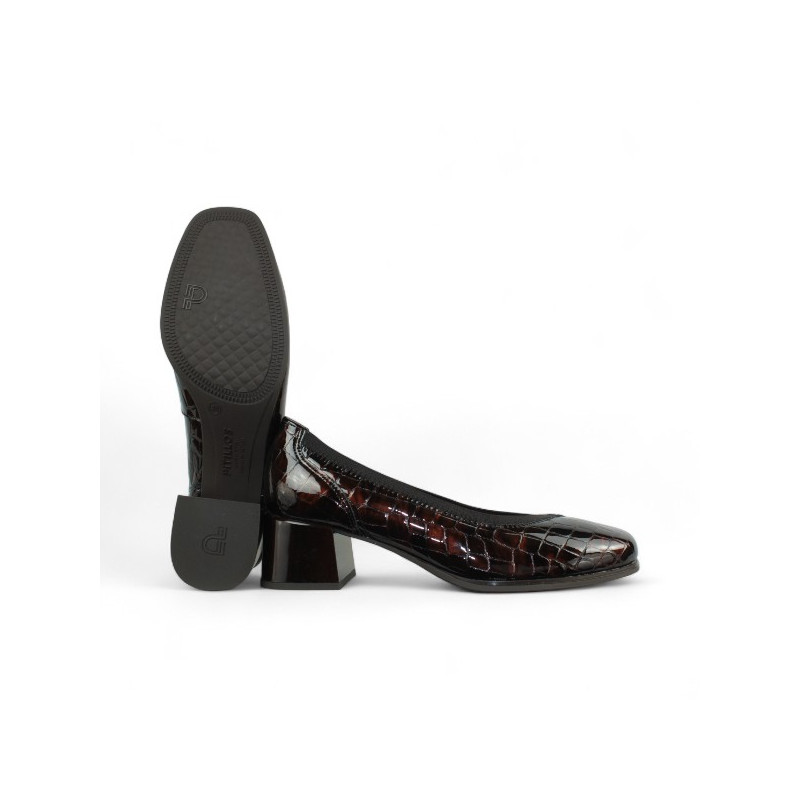 salon con elasticos piel grabada coco charol