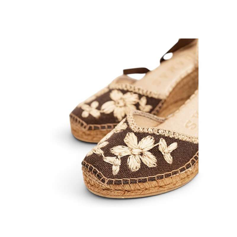 Alhamas Romero cuña bordada marrón